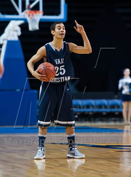 Thumbnail 3 in Vail Christian vs. McClave (CHSAA 1A Final Four) photogallery.