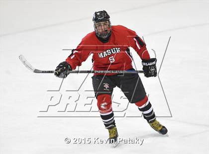 Thumbnail 2 in Masuk vs. E.O. Smith/Tolland (CIAC D3 Final) photogallery.