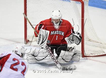 Thumbnail 2 in Masuk vs. E.O. Smith/Tolland (CIAC D3 Final) photogallery.