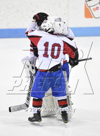 Thumbnail 1 in Masuk vs. E.O. Smith/Tolland (CIAC D3 Final) photogallery.