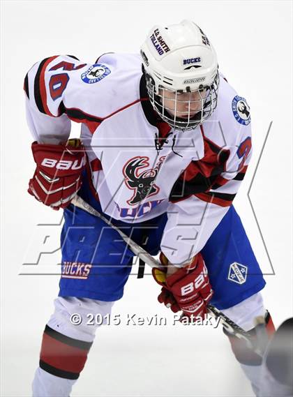 Thumbnail 3 in Masuk vs. E.O. Smith/Tolland (CIAC D3 Final) photogallery.