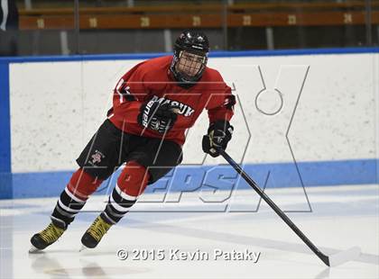 Thumbnail 1 in Masuk vs. E.O. Smith/Tolland (CIAC D3 Final) photogallery.