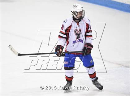 Thumbnail 2 in Masuk vs. E.O. Smith/Tolland (CIAC D3 Final) photogallery.