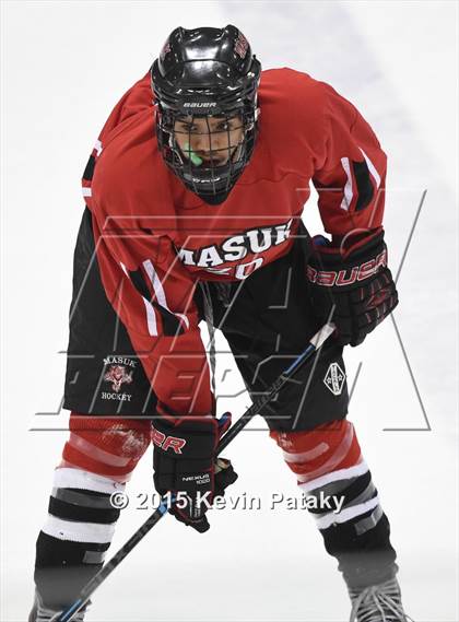 Thumbnail 2 in Masuk vs. E.O. Smith/Tolland (CIAC D3 Final) photogallery.
