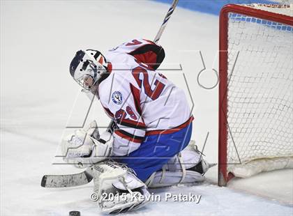 Thumbnail 1 in Masuk vs. E.O. Smith/Tolland (CIAC D3 Final) photogallery.