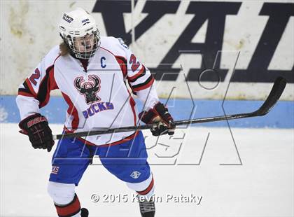 Thumbnail 2 in Masuk vs. E.O. Smith/Tolland (CIAC D3 Final) photogallery.