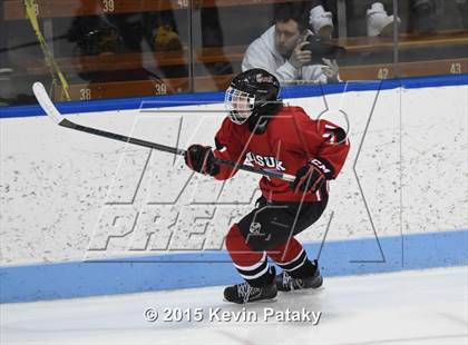 Thumbnail 2 in Masuk vs. E.O. Smith/Tolland (CIAC D3 Final) photogallery.