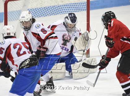Thumbnail 1 in Masuk vs. E.O. Smith/Tolland (CIAC D3 Final) photogallery.