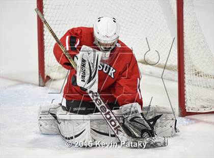 Thumbnail 2 in Masuk vs. E.O. Smith/Tolland (CIAC D3 Final) photogallery.