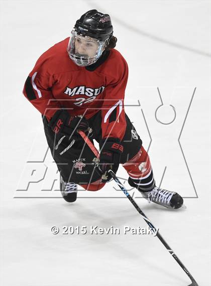 Thumbnail 3 in Masuk vs. E.O. Smith/Tolland (CIAC D3 Final) photogallery.