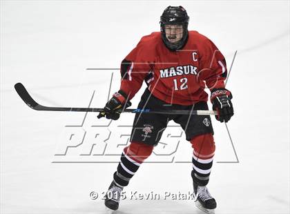Thumbnail 1 in Masuk vs. E.O. Smith/Tolland (CIAC D3 Final) photogallery.