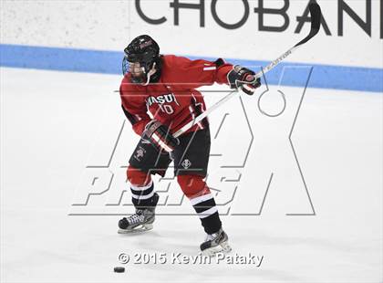 Thumbnail 3 in Masuk vs. E.O. Smith/Tolland (CIAC D3 Final) photogallery.
