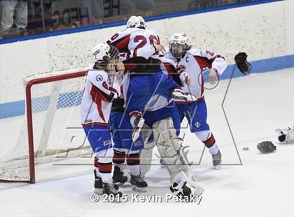 Thumbnail 1 in Masuk vs. E.O. Smith/Tolland (CIAC D3 Final) photogallery.