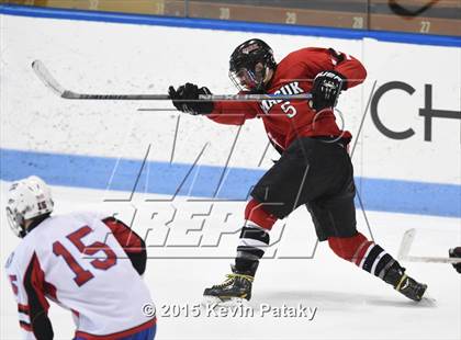 Thumbnail 1 in Masuk vs. E.O. Smith/Tolland (CIAC D3 Final) photogallery.