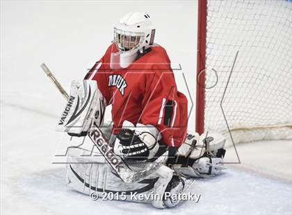 Thumbnail 2 in Masuk vs. E.O. Smith/Tolland (CIAC D3 Final) photogallery.