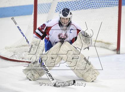 Thumbnail 2 in Masuk vs. E.O. Smith/Tolland (CIAC D3 Final) photogallery.