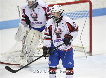 Thumbnail 2 in Masuk vs. E.O. Smith/Tolland (CIAC D3 Final) photogallery.