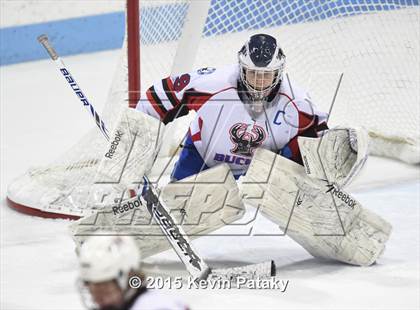 Thumbnail 2 in Masuk vs. E.O. Smith/Tolland (CIAC D3 Final) photogallery.