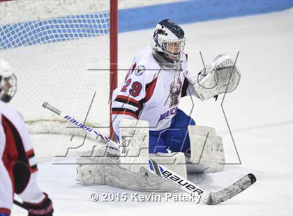 Thumbnail 3 in Masuk vs. E.O. Smith/Tolland (CIAC D3 Final) photogallery.