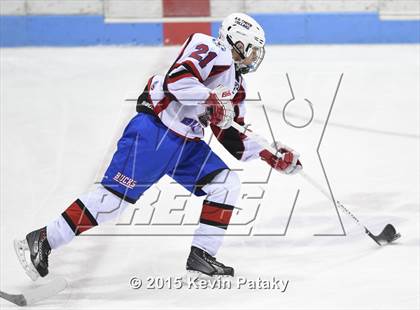 Thumbnail 2 in Masuk vs. E.O. Smith/Tolland (CIAC D3 Final) photogallery.