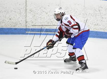 Thumbnail 2 in Masuk vs. E.O. Smith/Tolland (CIAC D3 Final) photogallery.