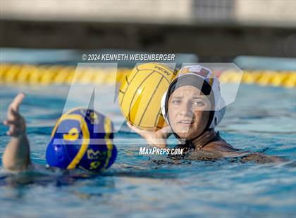 Thumbnail 2 in Tulare Union @ Exeter photogallery.