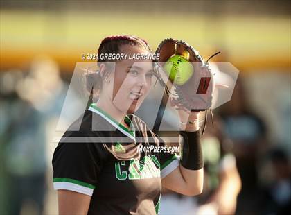 Thumbnail 2 in Guyer vs Southlake Carroll (UIL 6A Softball Regional Semi-Final Game 3) photogallery.