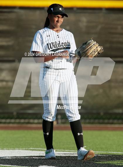 Thumbnail 2 in Guyer vs Southlake Carroll (UIL 6A Softball Regional Semi-Final Game 3) photogallery.