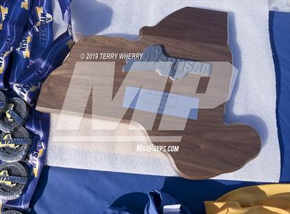 Thumbnail 1 in Maine-Endwell vs. Greeley (NYSPHSAA  Class A Championship) photogallery.