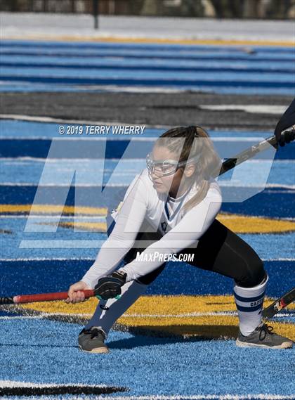 Thumbnail 2 in Maine-Endwell vs. Greeley (NYSPHSAA  Class A Championship) photogallery.