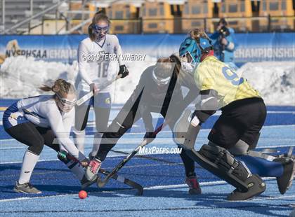 Thumbnail 2 in Maine-Endwell vs. Greeley (NYSPHSAA  Class A Championship) photogallery.