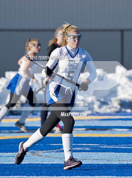 Thumbnail 1 in Maine-Endwell vs. Greeley (NYSPHSAA  Class A Championship) photogallery.