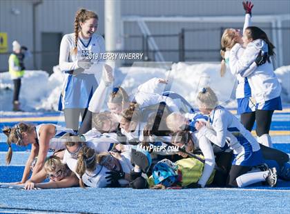 Thumbnail 2 in Maine-Endwell vs. Greeley (NYSPHSAA  Class A Championship) photogallery.