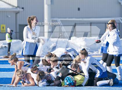 Thumbnail 3 in Maine-Endwell vs. Greeley (NYSPHSAA  Class A Championship) photogallery.