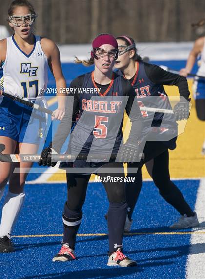 Thumbnail 3 in Maine-Endwell vs. Greeley (NYSPHSAA  Class A Championship) photogallery.