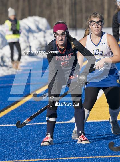 Thumbnail 1 in Maine-Endwell vs. Greeley (NYSPHSAA  Class A Championship) photogallery.