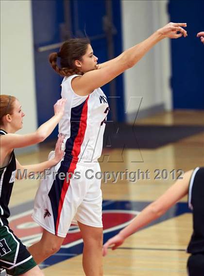 Thumbnail 3 in Homestead vs. Saratoga photogallery.