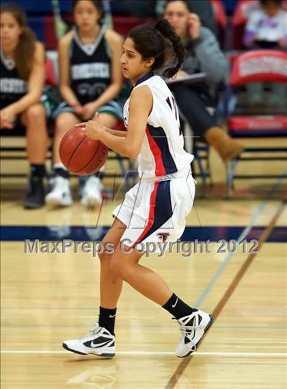 Thumbnail 2 in Homestead vs. Saratoga photogallery.