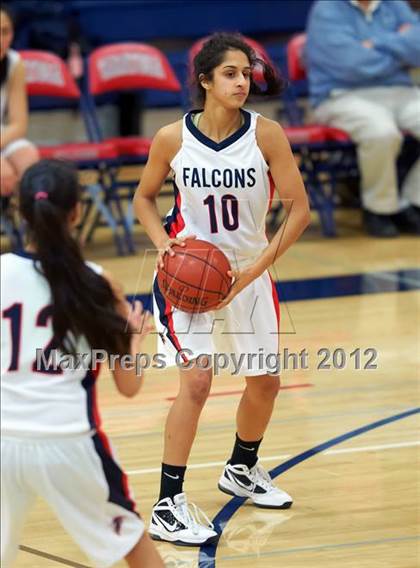 Thumbnail 3 in Homestead vs. Saratoga photogallery.