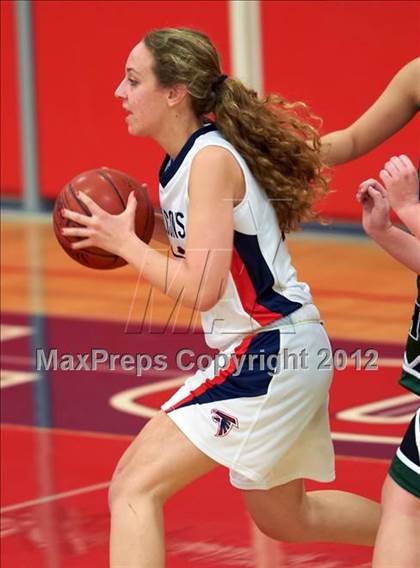 Thumbnail 3 in Homestead vs. Saratoga photogallery.