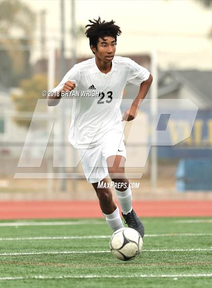 Thumbnail 1 in Foothill @ Valencia photogallery.