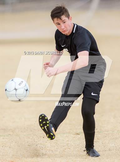 null - Photo 01