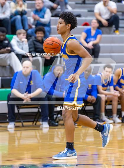 Thumbnail 2 in Stadium @ Kentwood photogallery.