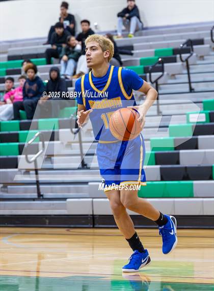 Thumbnail 2 in Stadium @ Kentwood photogallery.