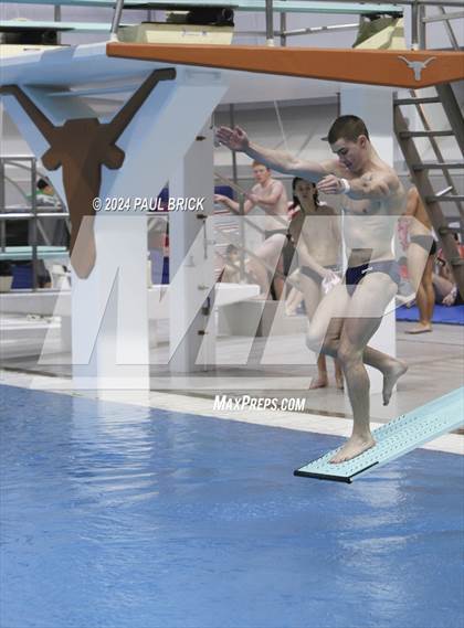 Thumbnail 2 in UIL 5A Swimming and Diving Finals photogallery.