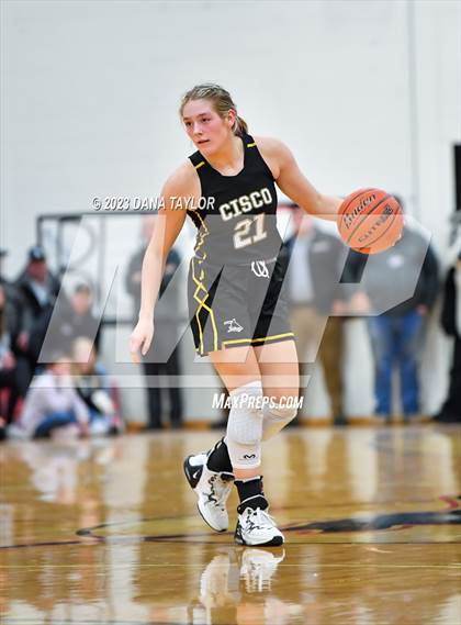 Thumbnail 3 in Lipan vs. Cisco (UIL 2A Region II Area Championship) photogallery.