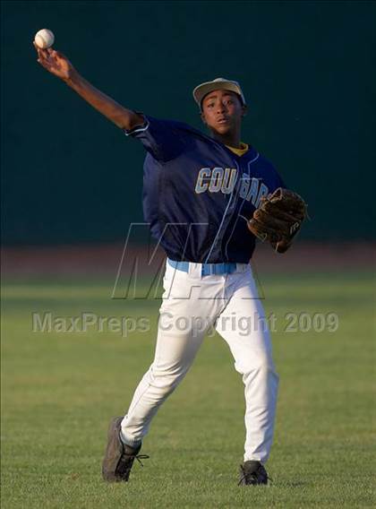 Thumbnail 3 in Center vs. El Dorado (SJS D4 Playoffs) photogallery.