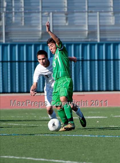 Thumbnail 1 in Buena vs Thousand Oaks (Buena New Year's Tournament) photogallery.