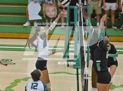 Thumbnail 2 in Pendleton Heights @ Yorktown photogallery.
