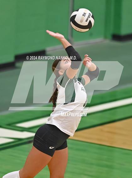 Thumbnail 3 in Pendleton Heights @ Yorktown photogallery.